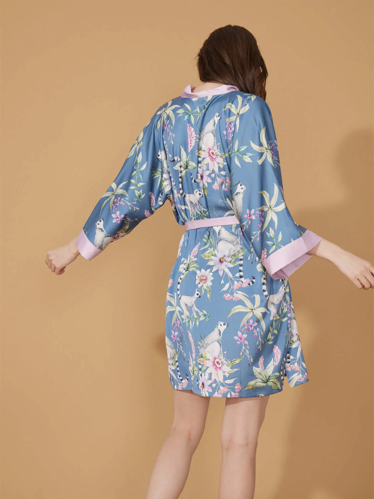 Short Kimono Robe in Blue Forest