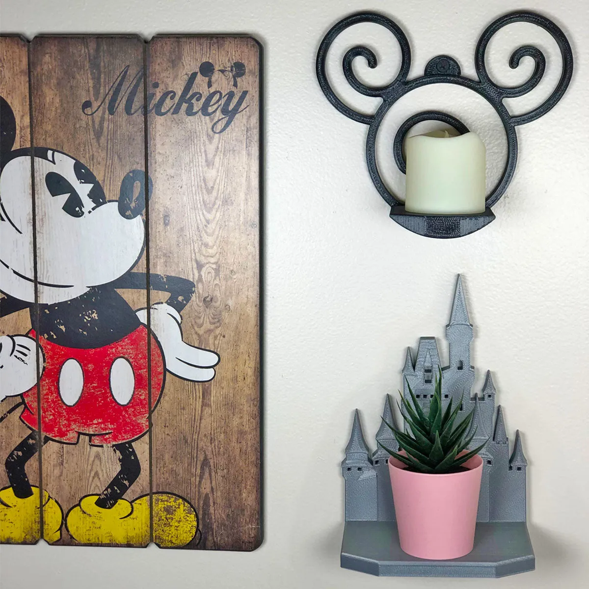 Mouse Wall Shelf