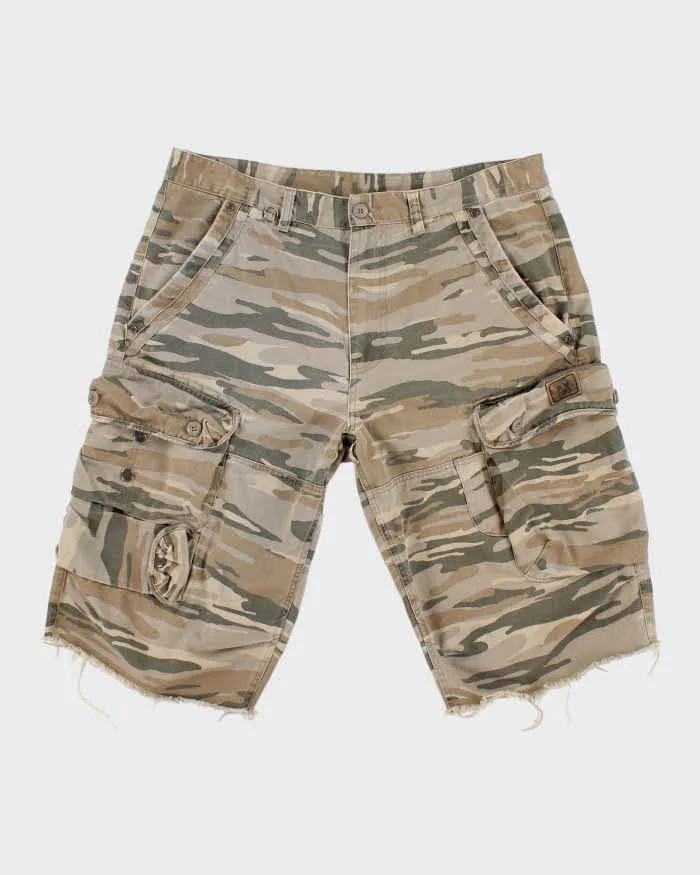 Fashionable Armani Exchange Camo Cargo Shorts for Men - Size W38