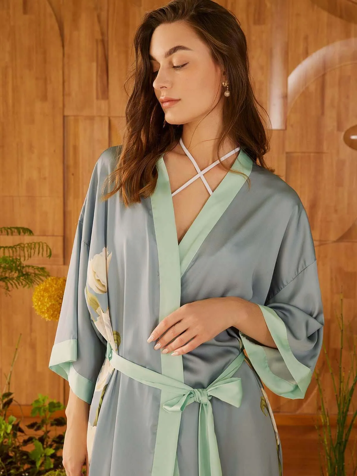 Floral Kimono Robe with Peony Pattern