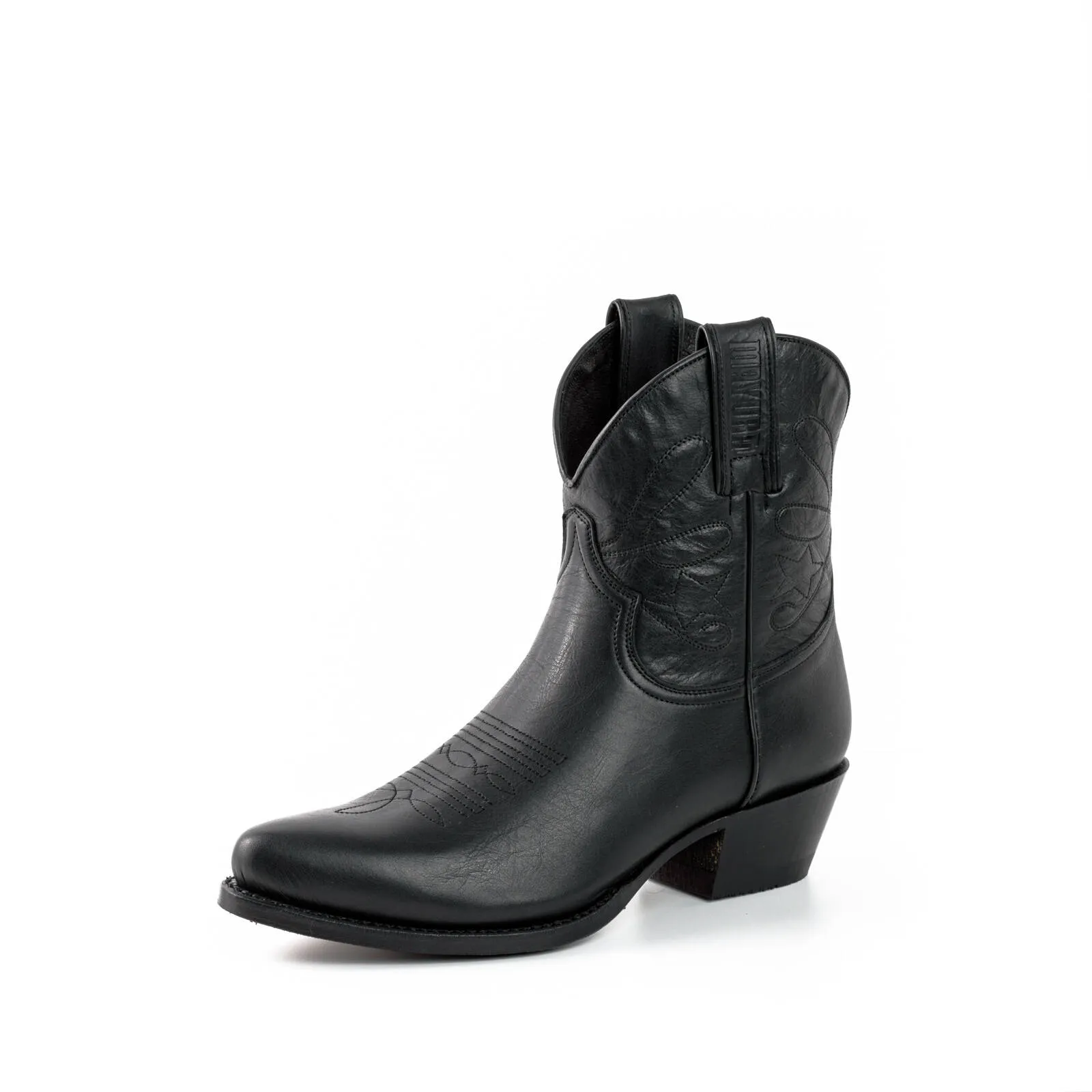 Mayotte Stylish Black Leather Boots 2374