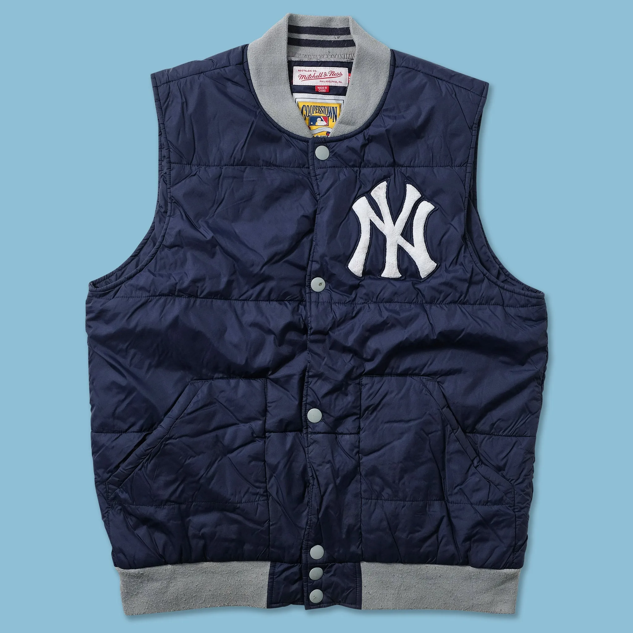 Small New York Yankees Puffer Vest